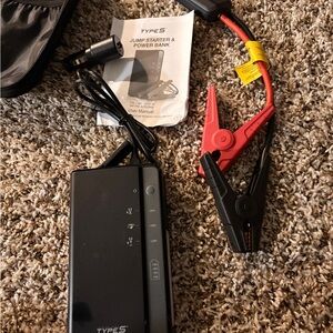 Black Jump Starter & Power Bank